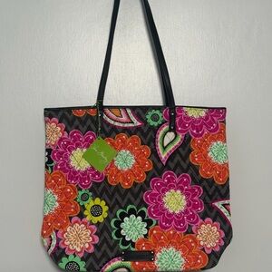 Vera Bradley Ziggy Zinnia Floral Patterned Tote Bag